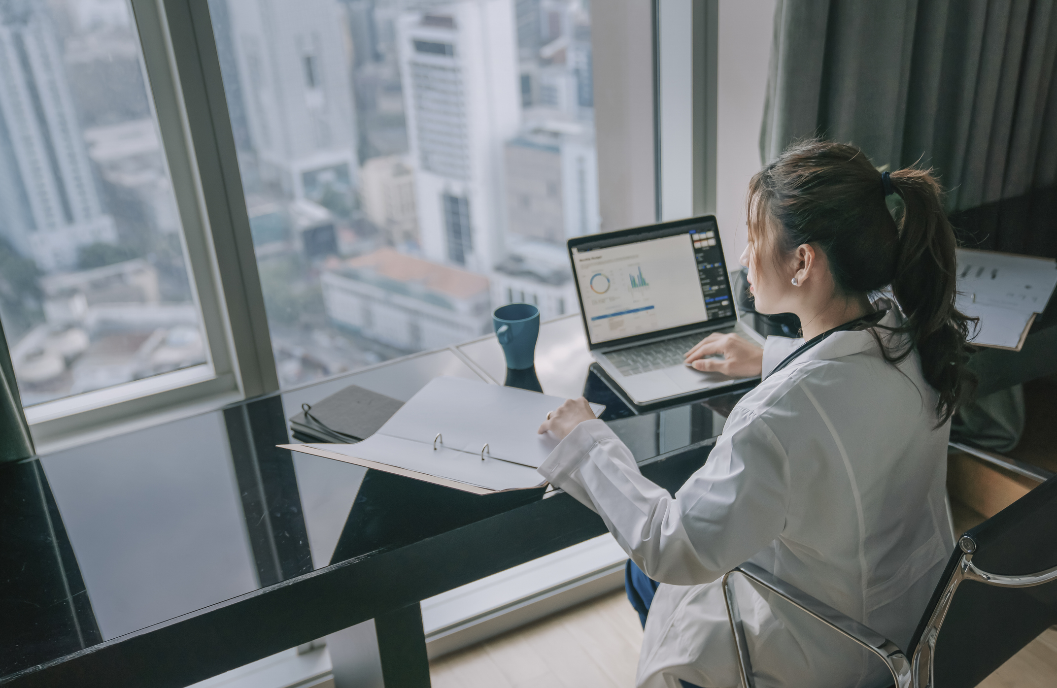 Digital vs Physical Medical Records: Advances & Best Practices